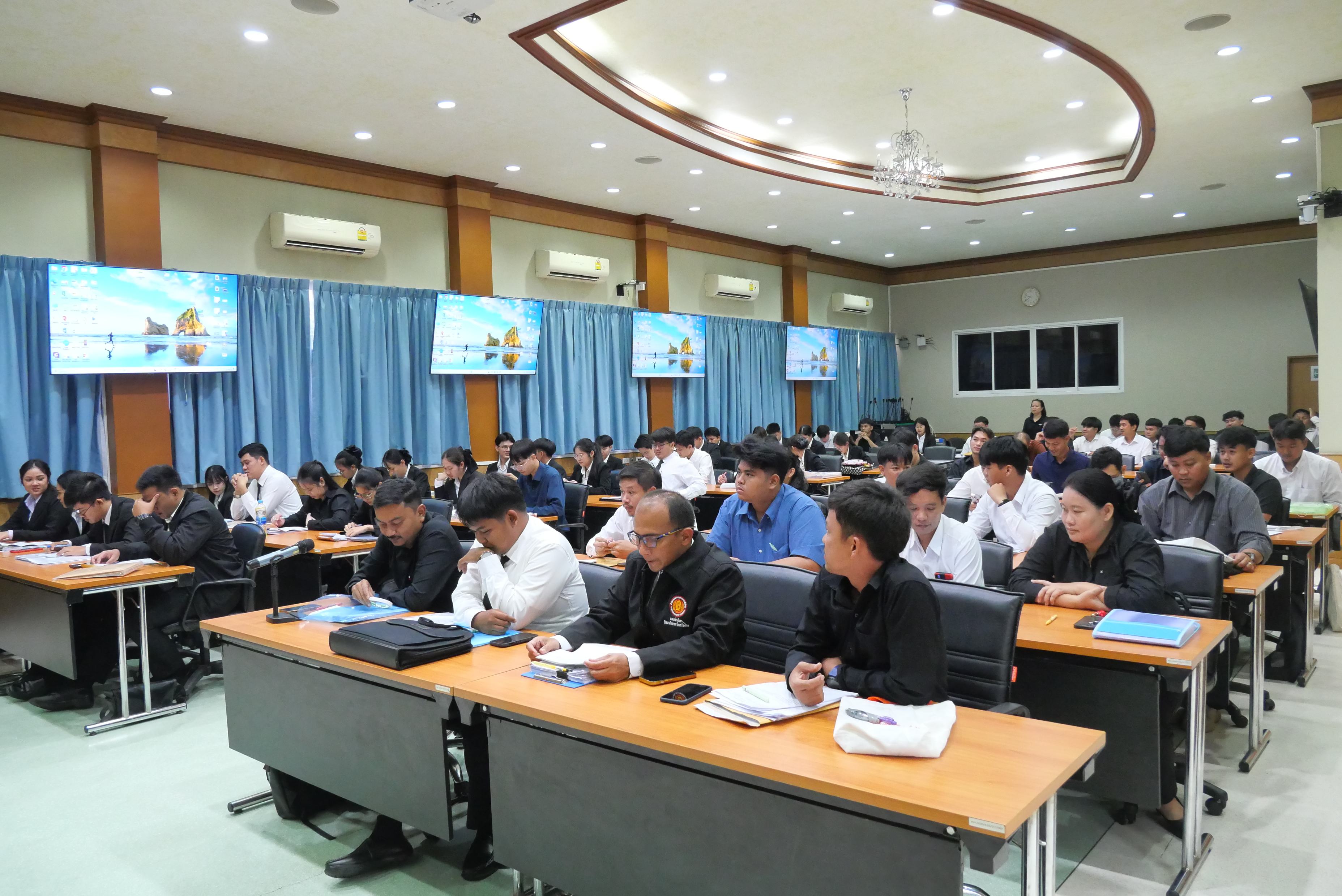 title - ส.ป.ก. รับรายงานตัวข้าราชการบรรจุใหม่  เพื่อบรรจุและแต่งตั้งบุคคลเข้ารับราชการในตำแหน่งต่างๆ